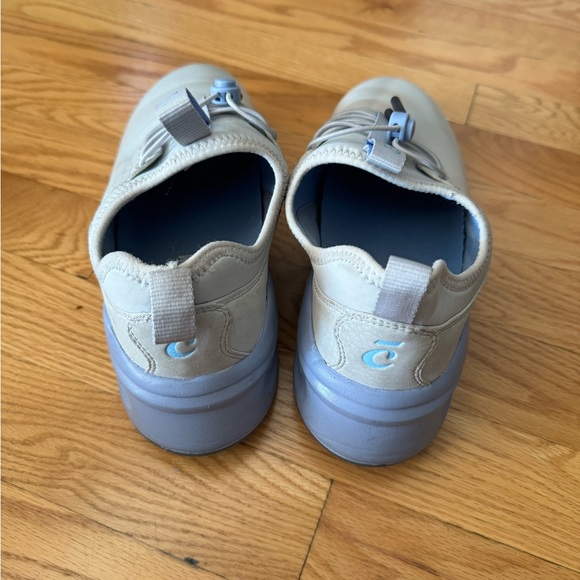 Clove - Grey matter - Picture 3 of 8